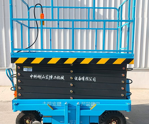 达拉特旗自行走升降机